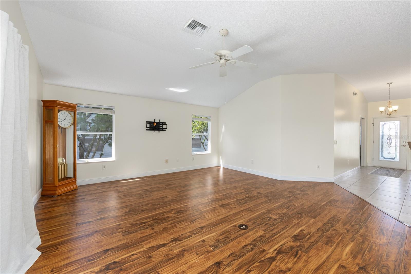 1185 OAK FOREST DR, THE VILLAGES, FL, 32162