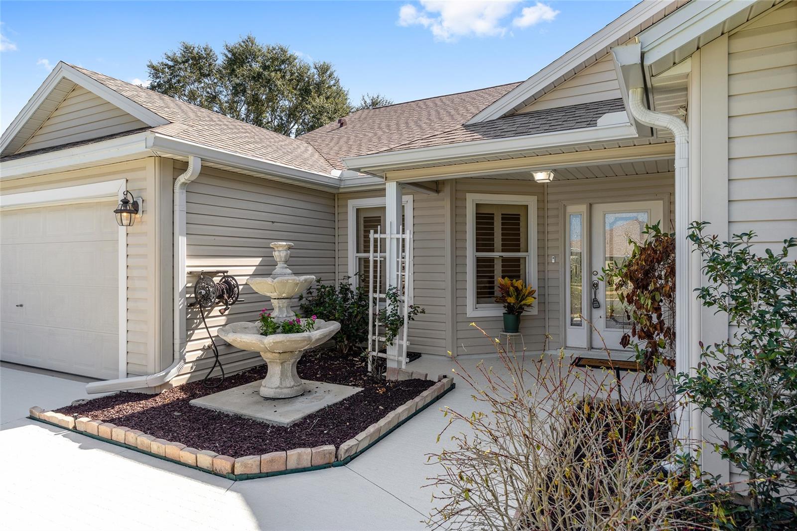 1185 OAK FOREST DR, THE VILLAGES, FL, 32162