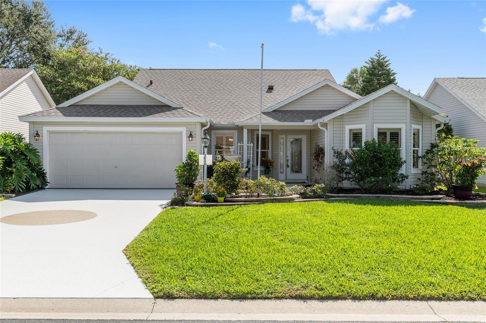 1185 OAK FOREST DR, THE VILLAGES, FL, 32162