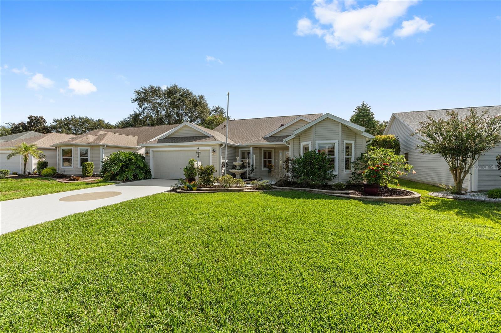 1185 OAK FOREST DR, THE VILLAGES, FL, 32162