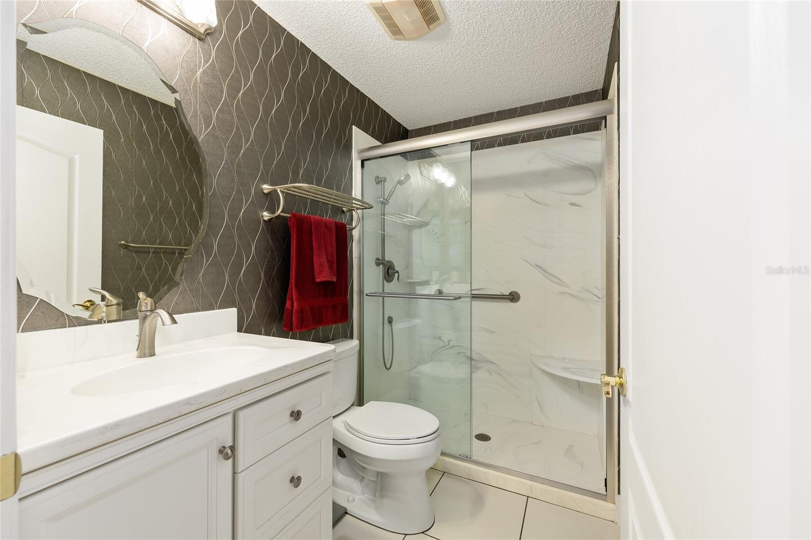 1185 OAK FOREST DR, THE VILLAGES, FL, 32162