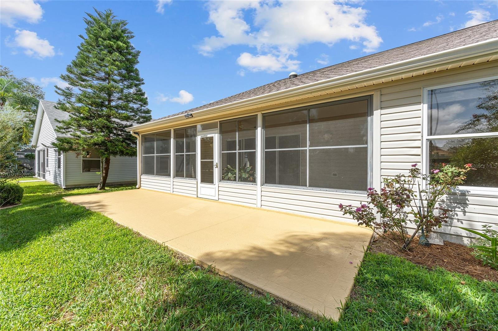 1185 OAK FOREST DR, THE VILLAGES, FL, 32162