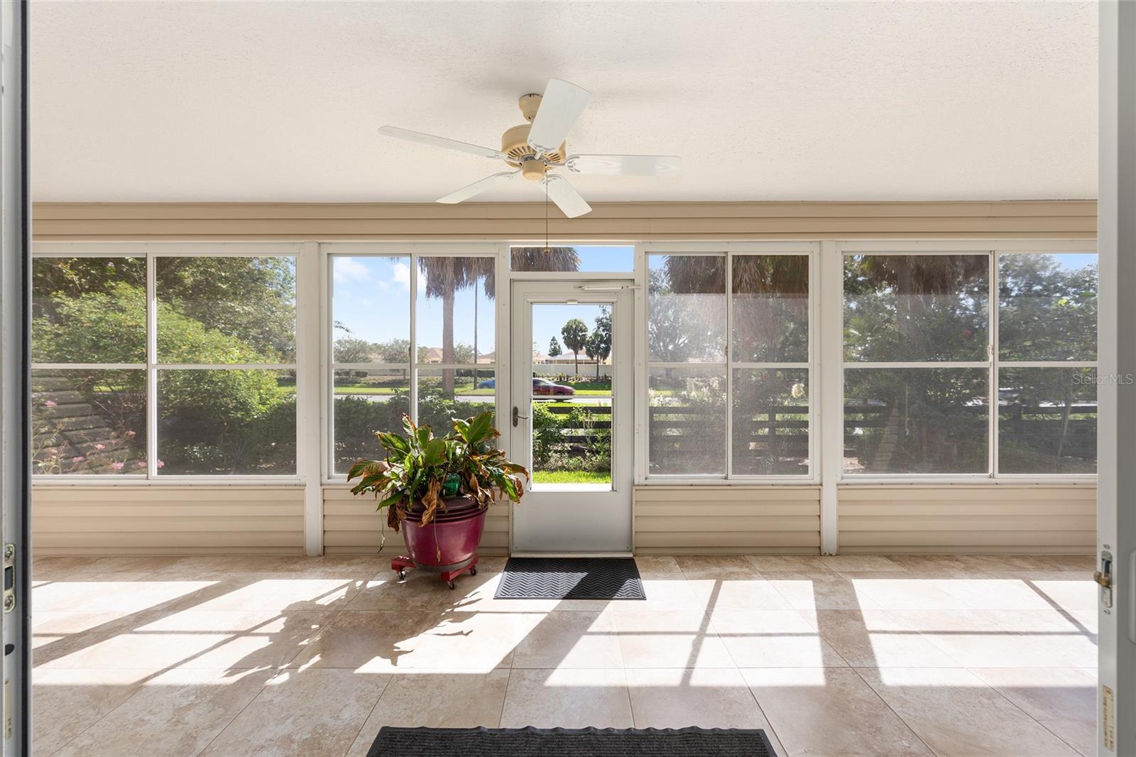 1185 OAK FOREST DR, THE VILLAGES, FL, 32162