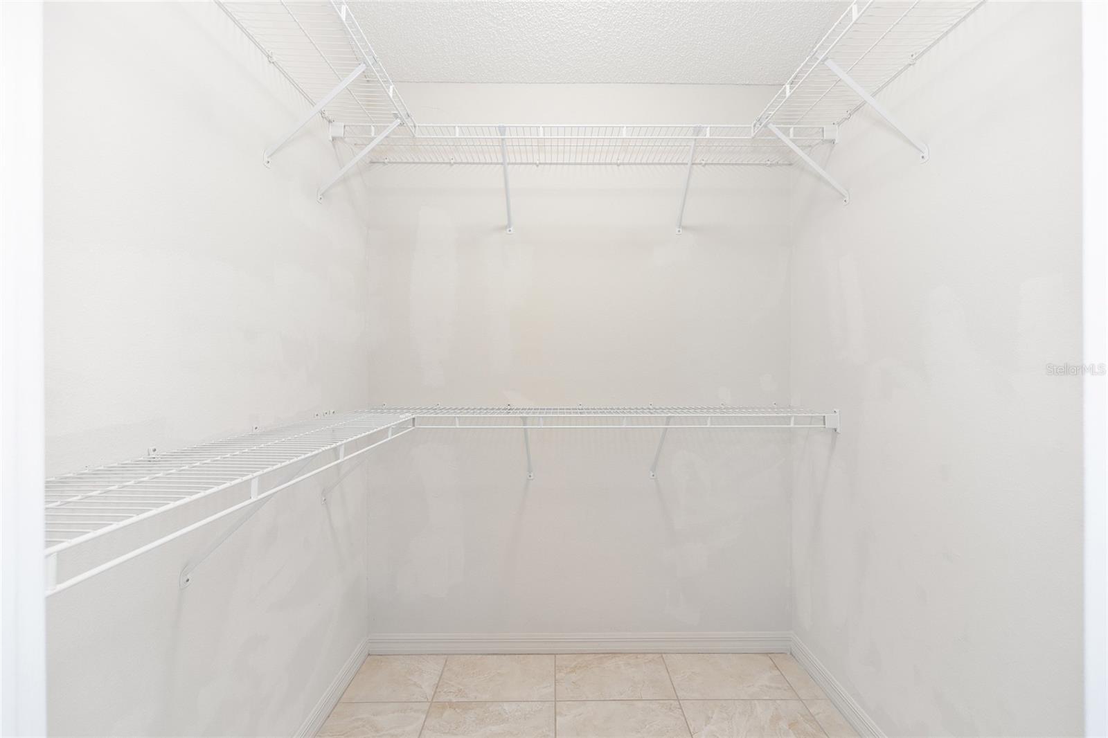 1185 OAK FOREST DR, THE VILLAGES, FL, 32162