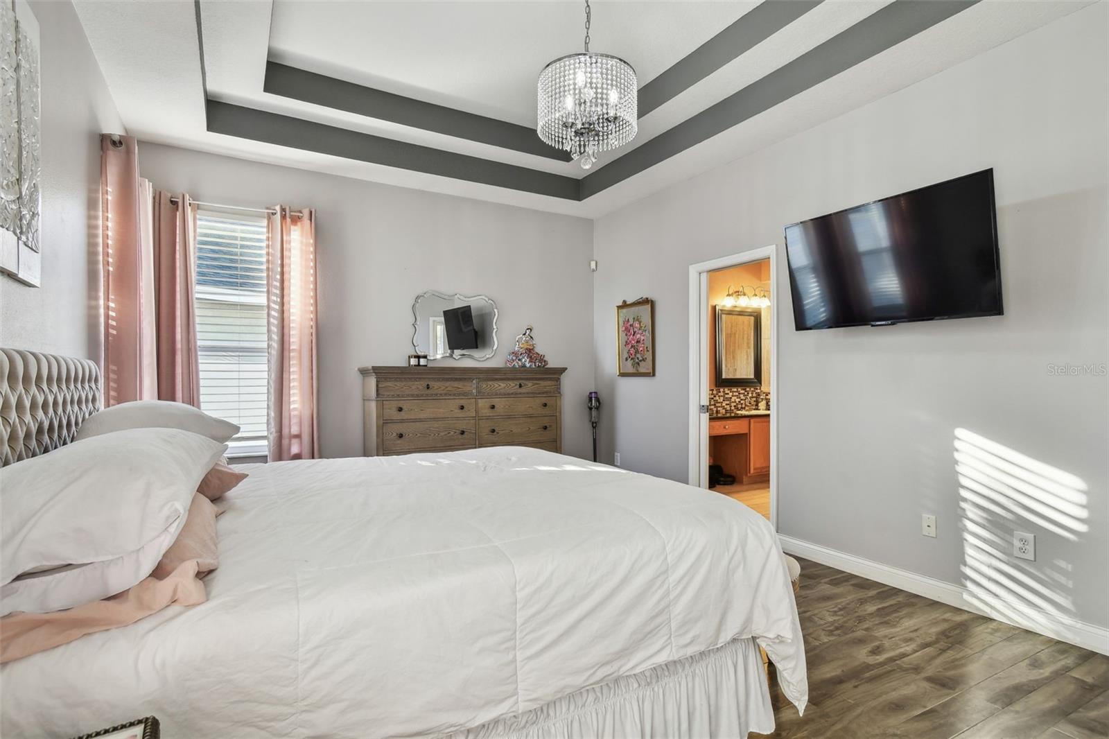 18034 LAKE REFLECTIONS BLVD, LUTZ, FL, 33558