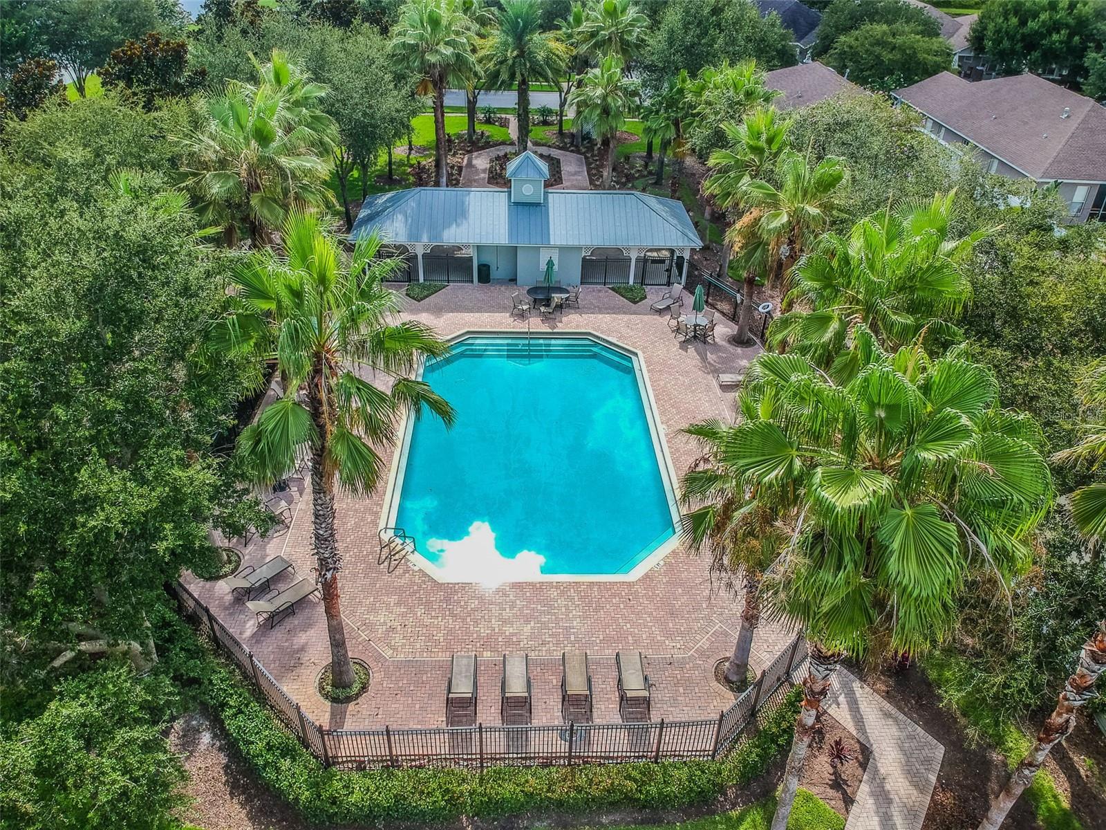 18034 LAKE REFLECTIONS BLVD, LUTZ, FL, 33558