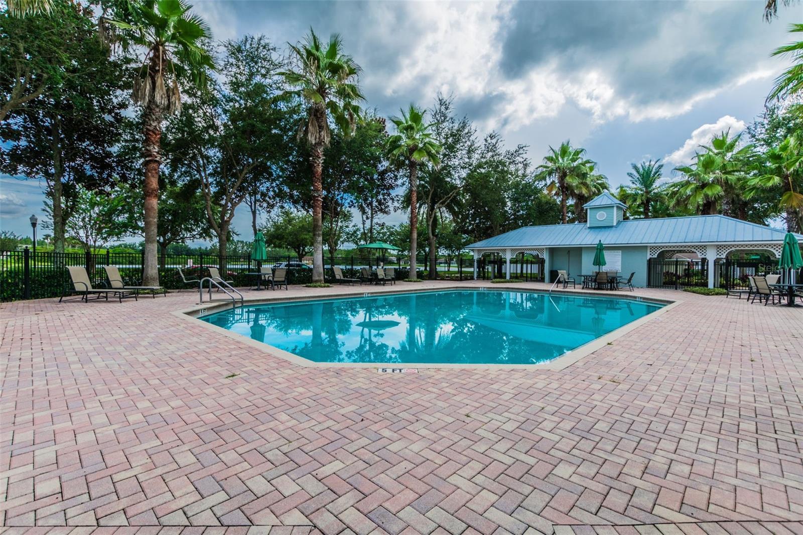 18034 LAKE REFLECTIONS BLVD, LUTZ, FL, 33558