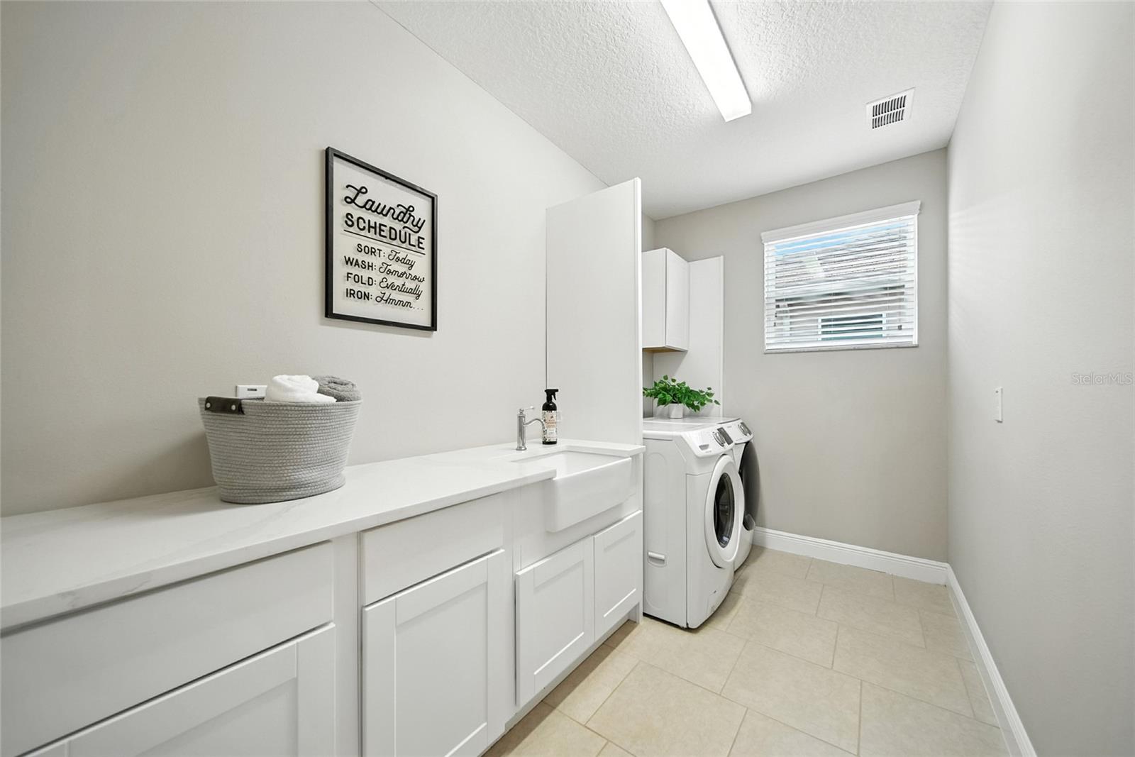 2495 OAKWOOD PRESERVE DR, WESLEY CHAPEL, FL, 33543