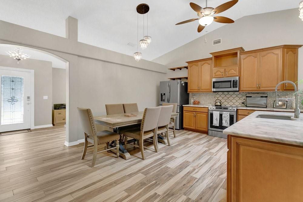 13804 VALLEYBROOKE LN, ORLANDO, FL, 32826