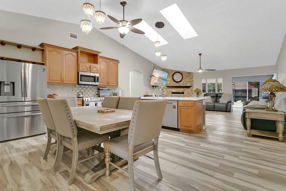 13804 VALLEYBROOKE LN, ORLANDO, FL, 32826