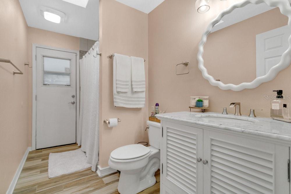 13804 VALLEYBROOKE LN, ORLANDO, FL, 32826