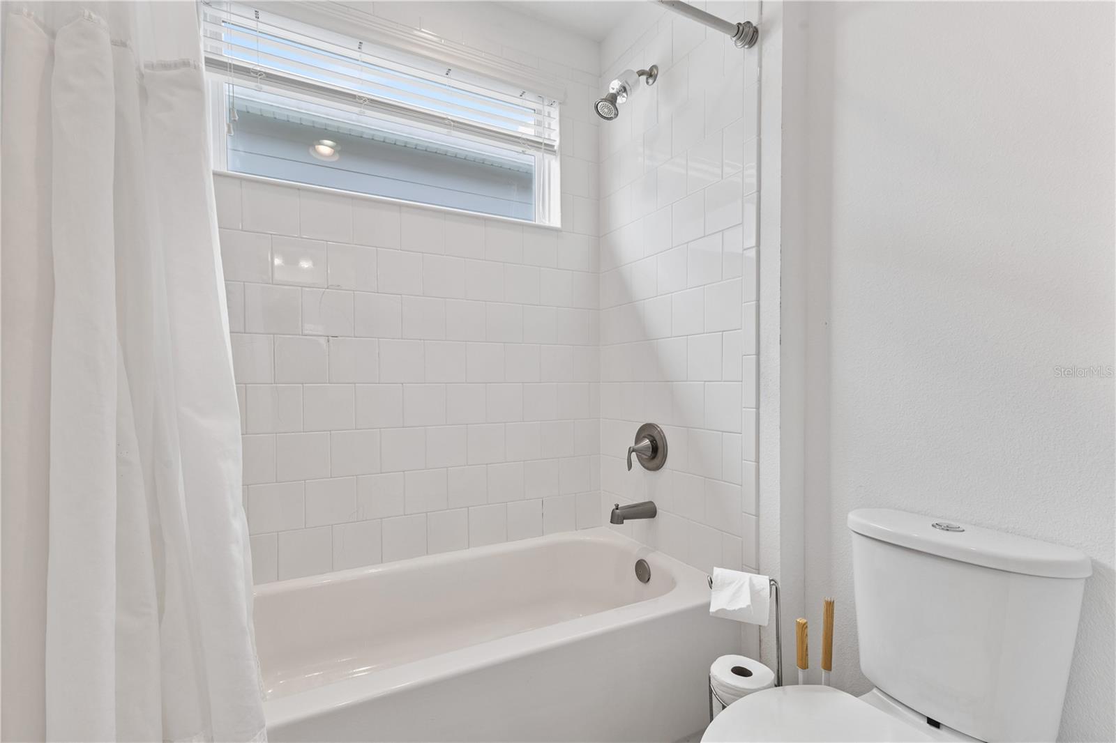 6360 FLAT LEMON DR, WINTER GARDEN, FL, 34787