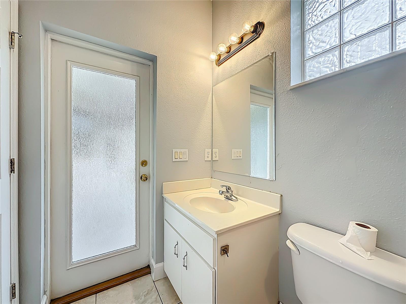 1 RYLIN LN, PALM COAST, FL, 32164