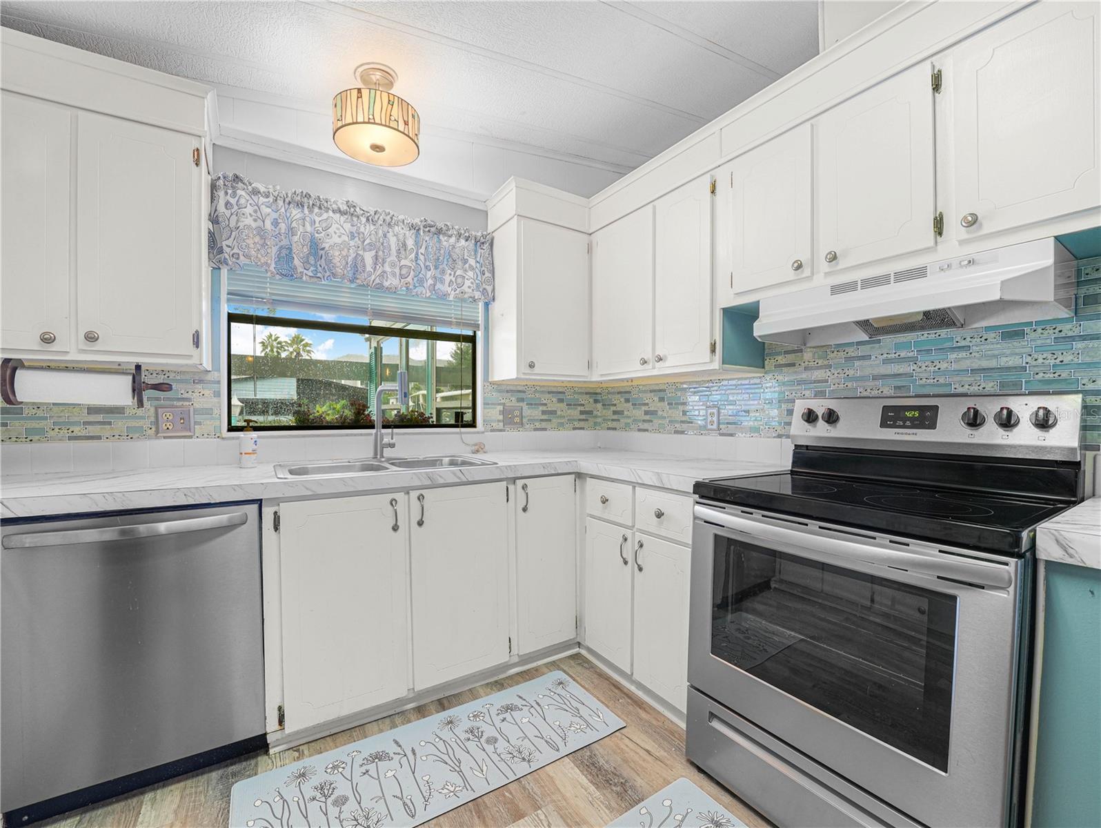 145 KENSINGTON PARK DR, DAVENPORT, FL, 33897