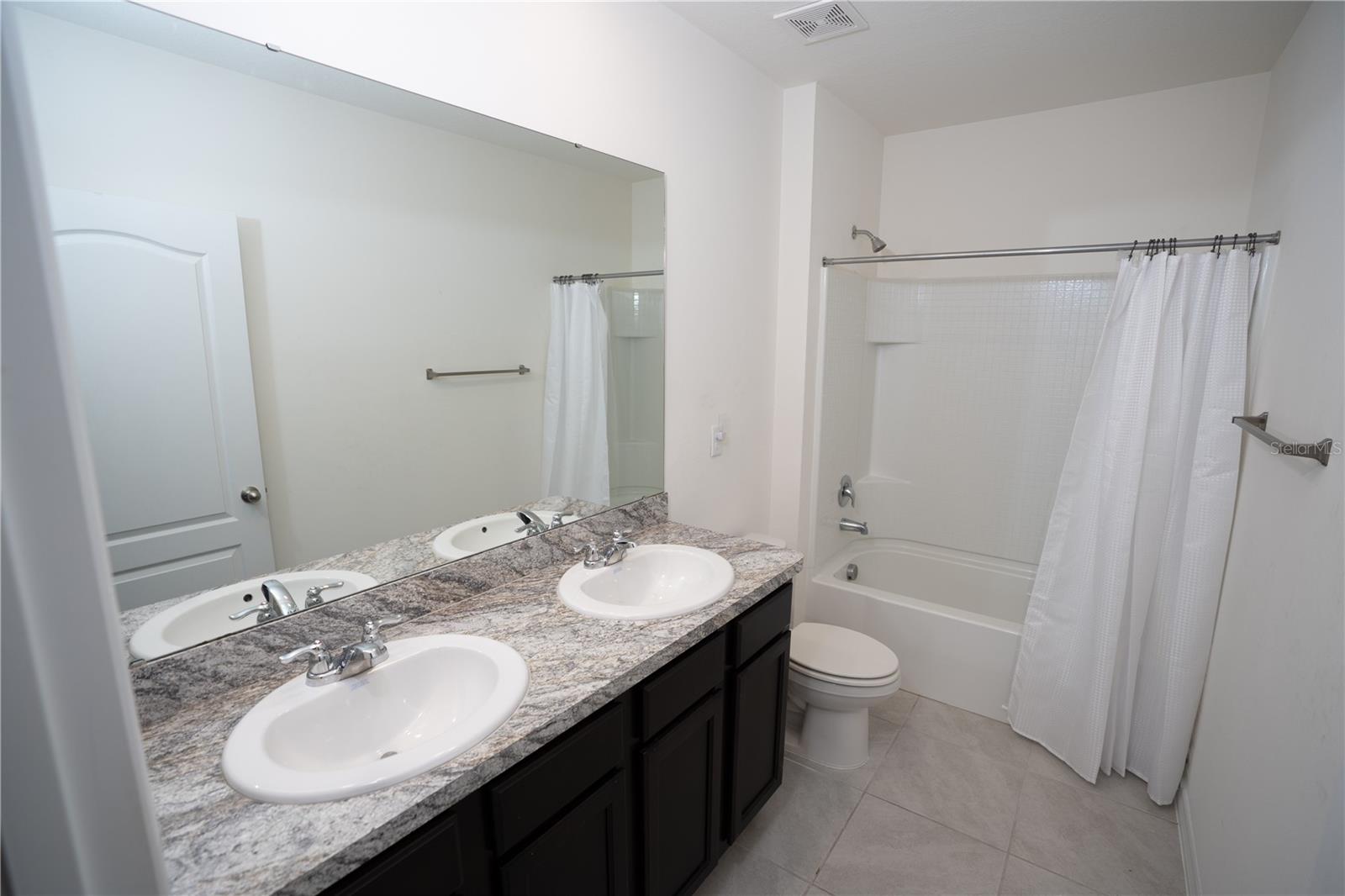 1723 POST OAK DR, DAVENPORT, FL, 33837