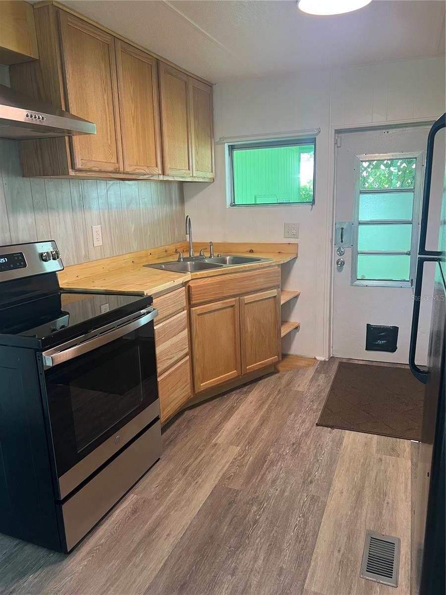 12136 FAIRWAY AVE, BROOKSVILLE, FL, 34613