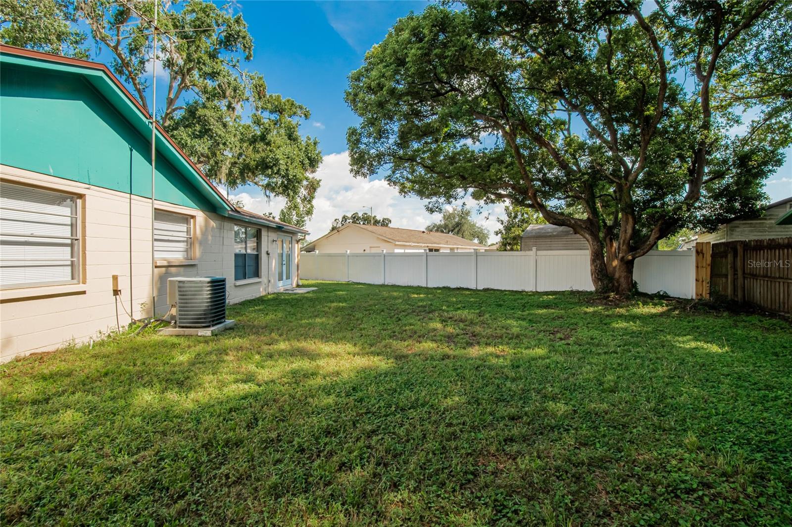 611 HIGHVIEW CIR N, BRANDON, FL, 33510