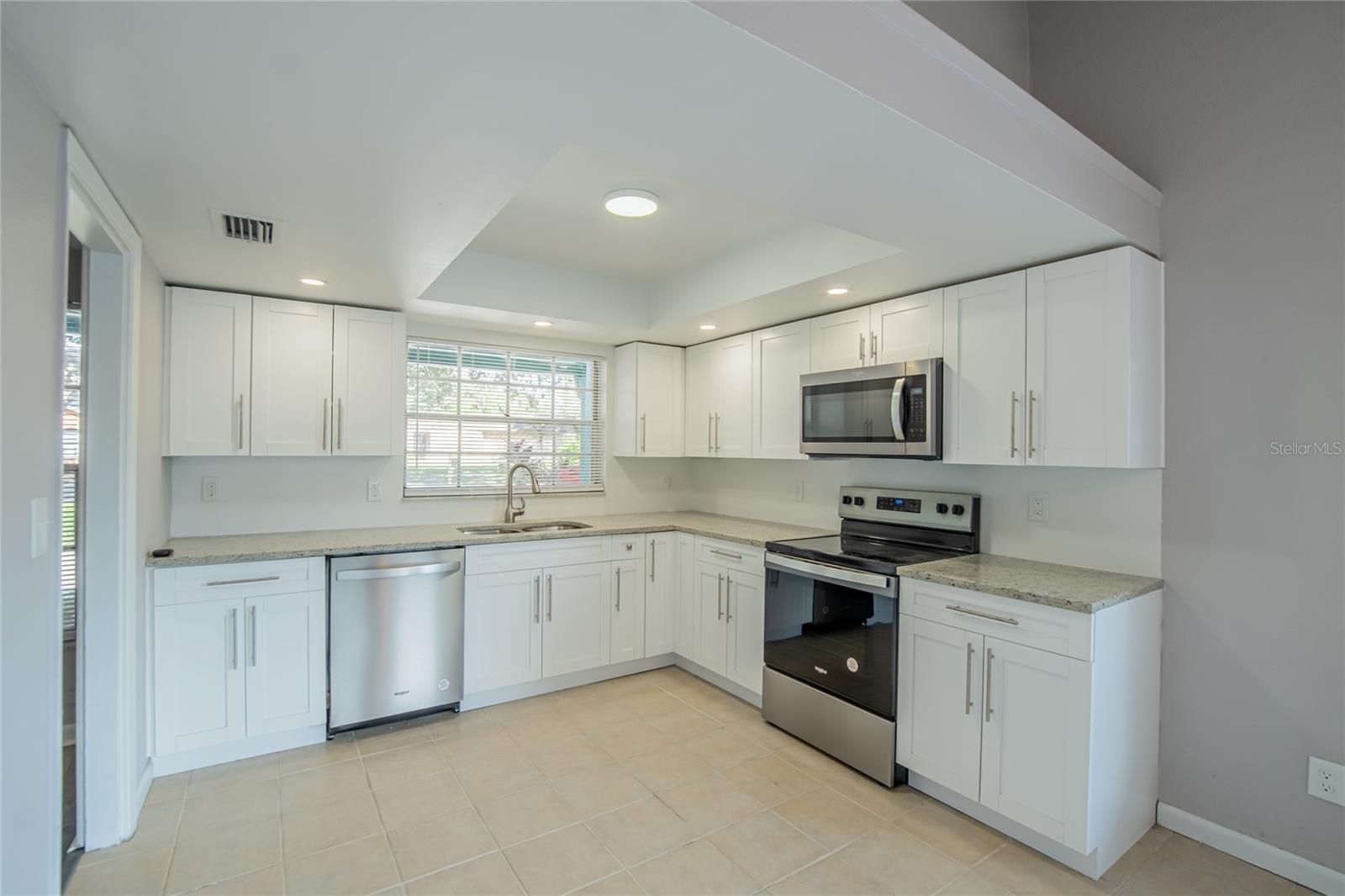 611 HIGHVIEW CIR N, BRANDON, FL, 33510