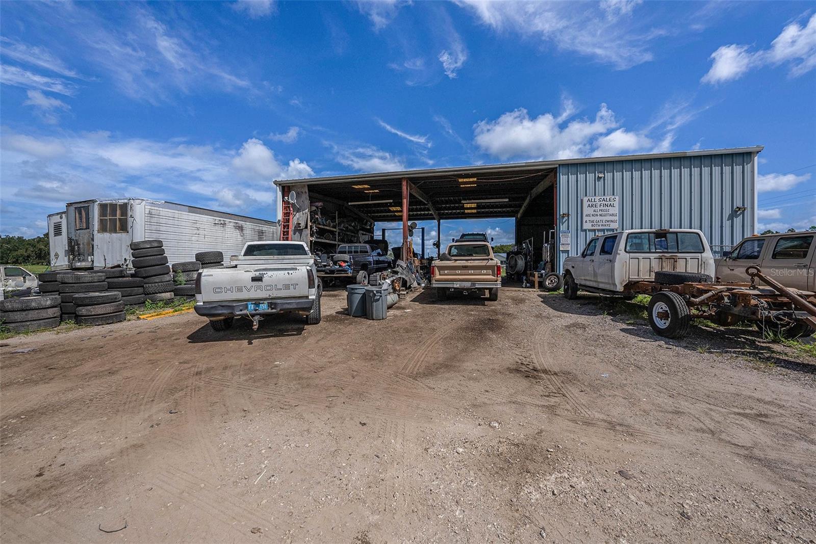 39311 CLINTON AVE, DADE CITY, FL, 33525