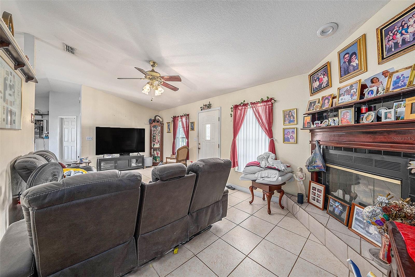 39311 CLINTON AVE, DADE CITY, FL, 33525