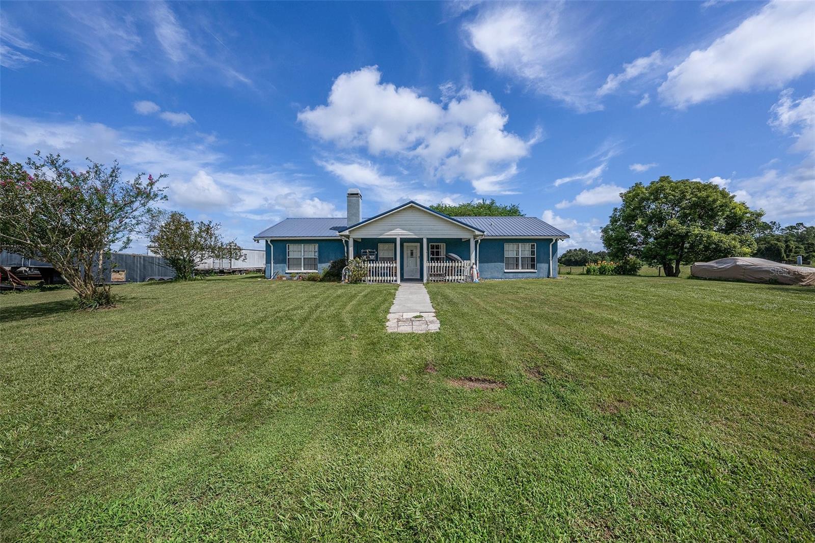 39311 CLINTON AVE, DADE CITY, FL, 33525