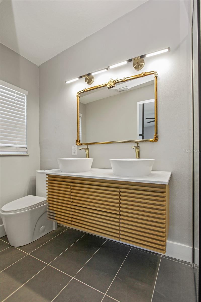 1407 BERWYN RD, ORLANDO, FL, 32806