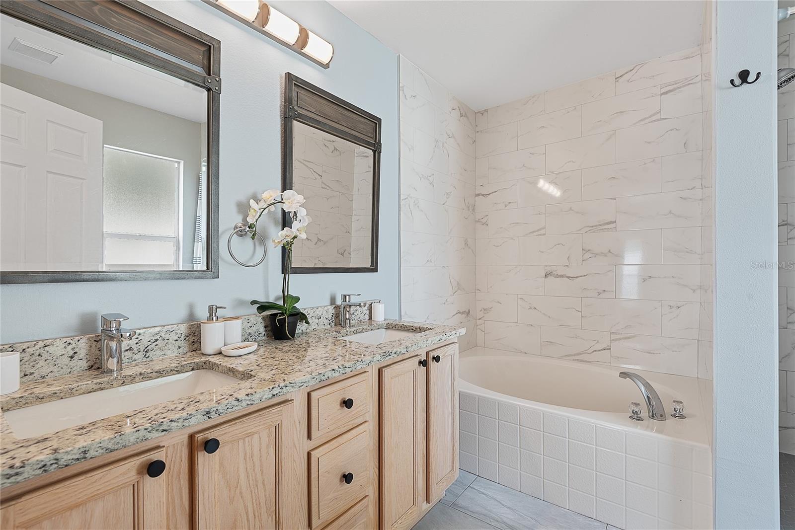 2 UNIONTIN CT, PALM COAST, FL, 32164