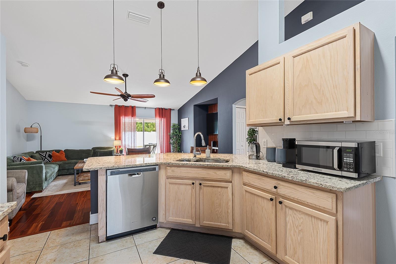 2 UNIONTIN CT, PALM COAST, FL, 32164