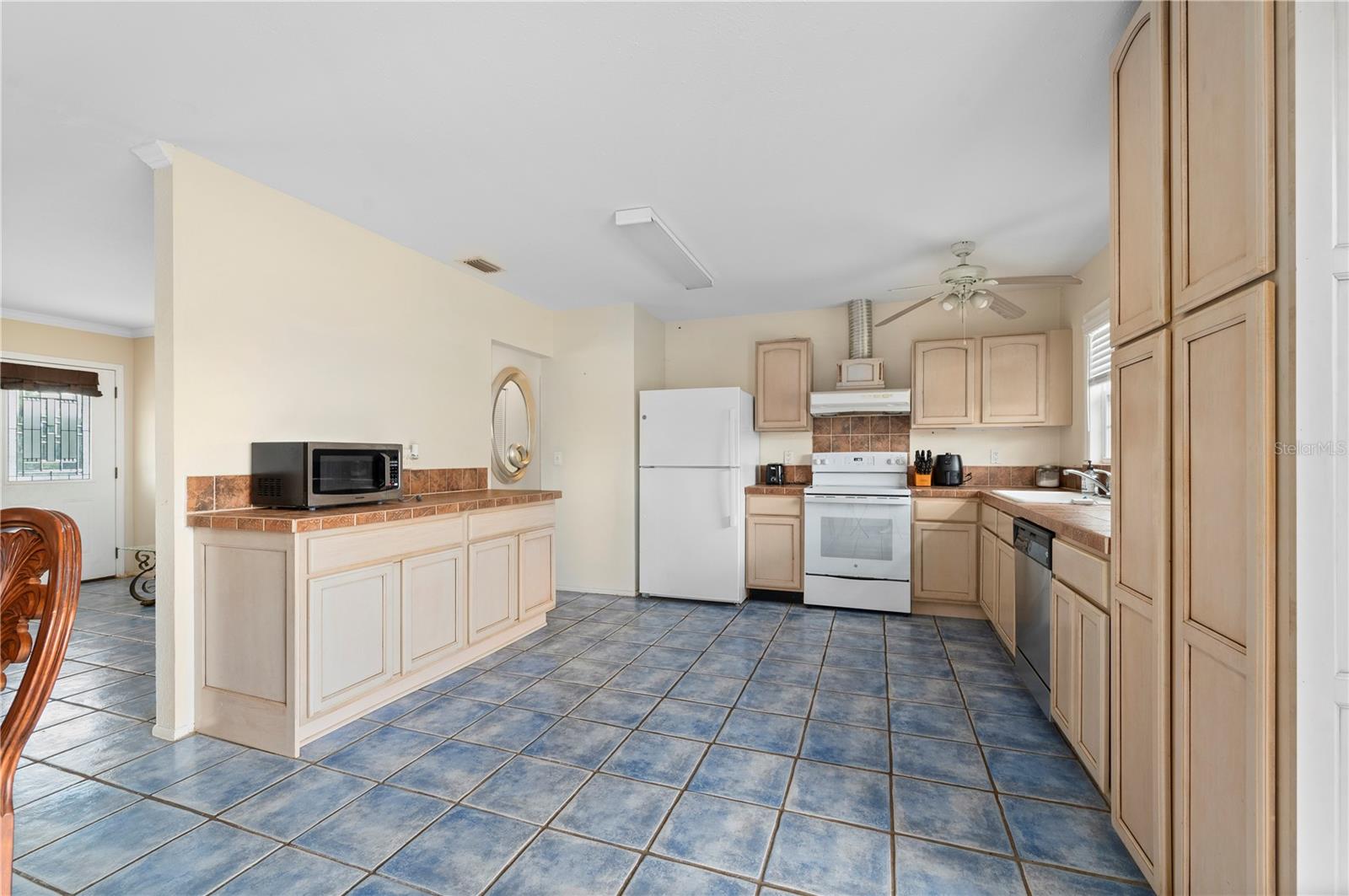 18334 KERRVILLE CIR, PORT CHARLOTTE, FL, 33948