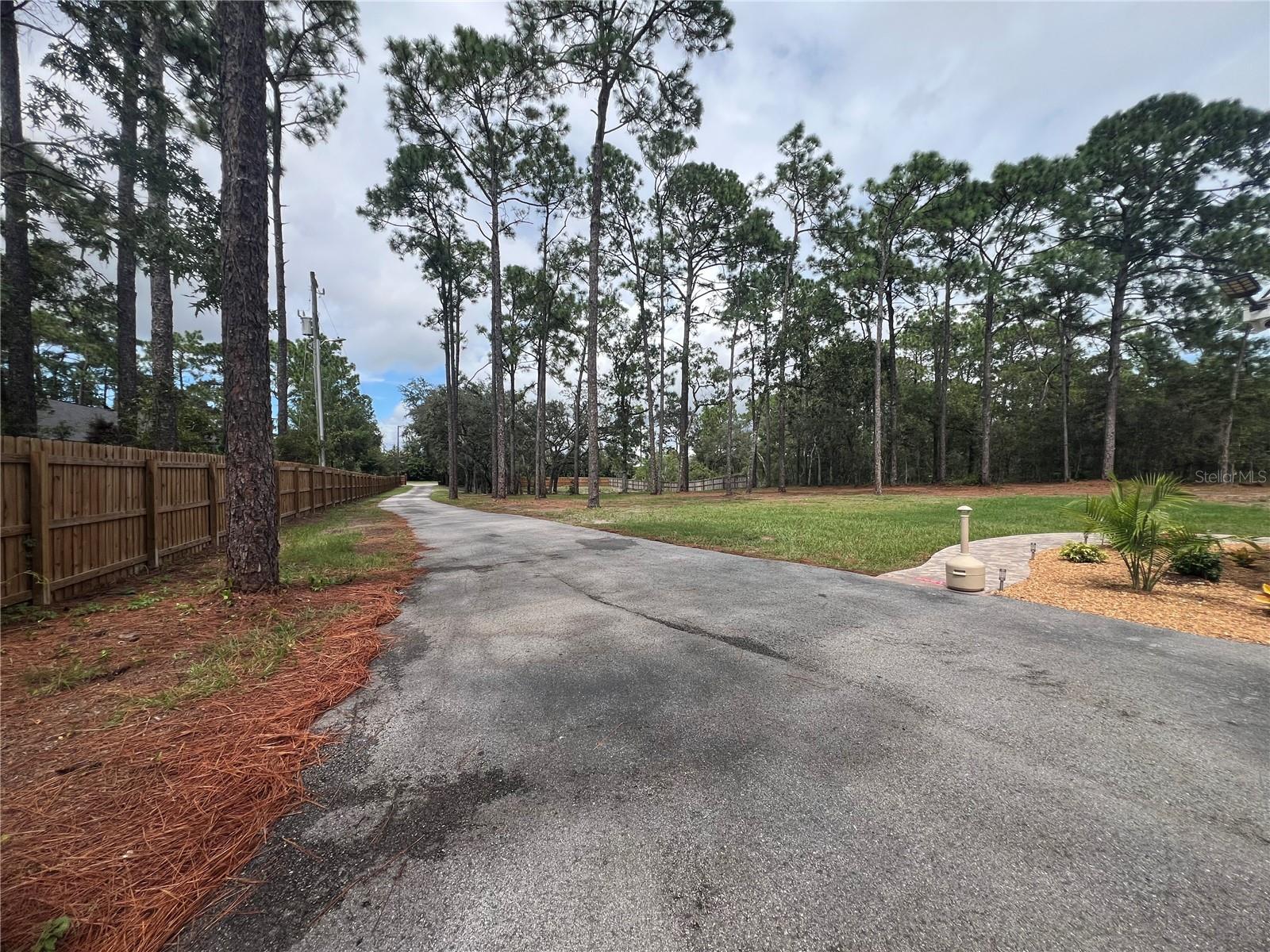 9078 BIRMINGHAM AVE, WEEKI WACHEE, FL, 34613