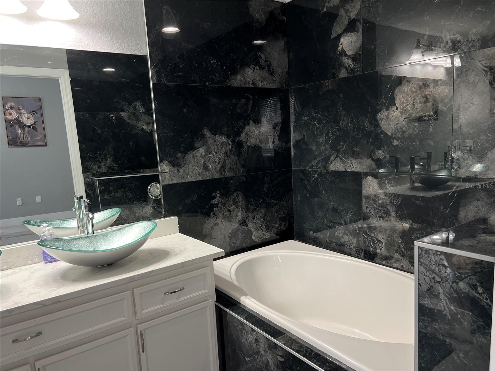 9078 BIRMINGHAM AVE, WEEKI WACHEE, FL, 34613