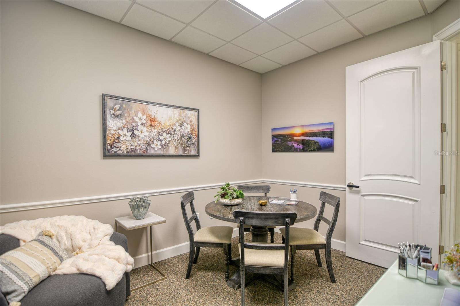 5245 OFFICE PARK BLVD #104, BRADENTON, FL, 34203