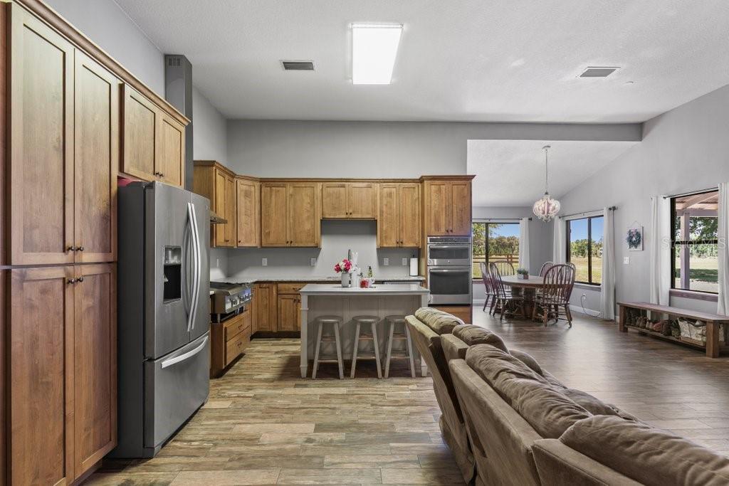 641 E STATE ROAD 100, SAN MATEO, FL, 32187