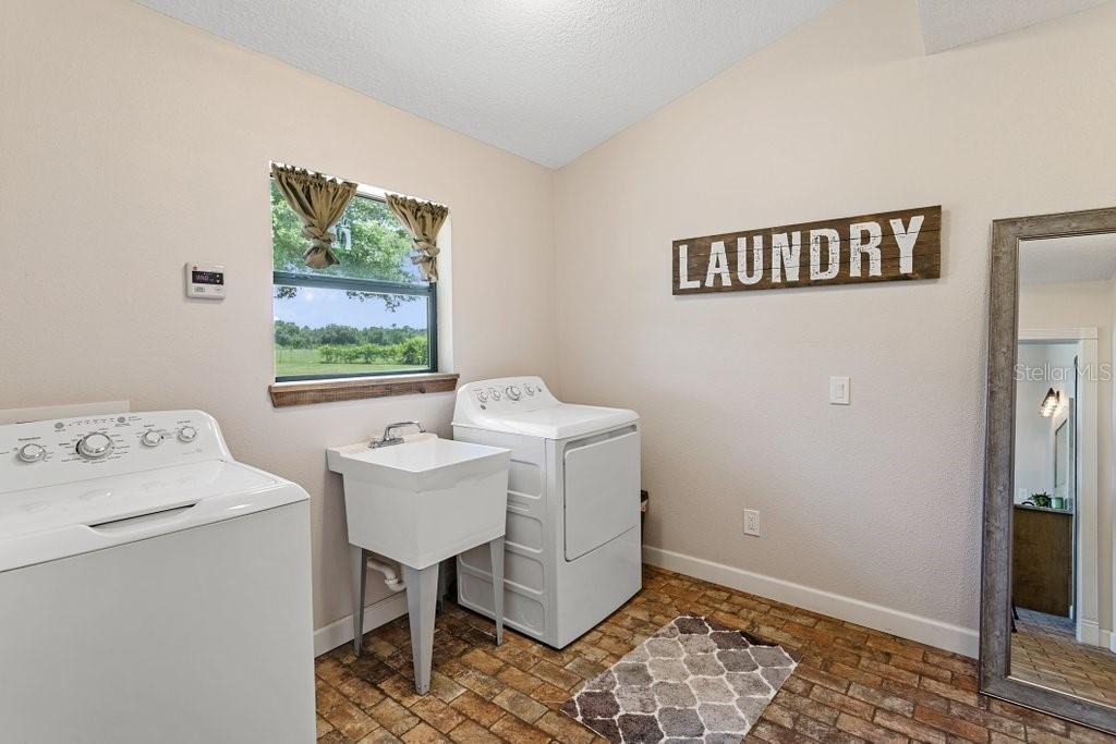 641 E STATE ROAD 100, SAN MATEO, FL, 32187