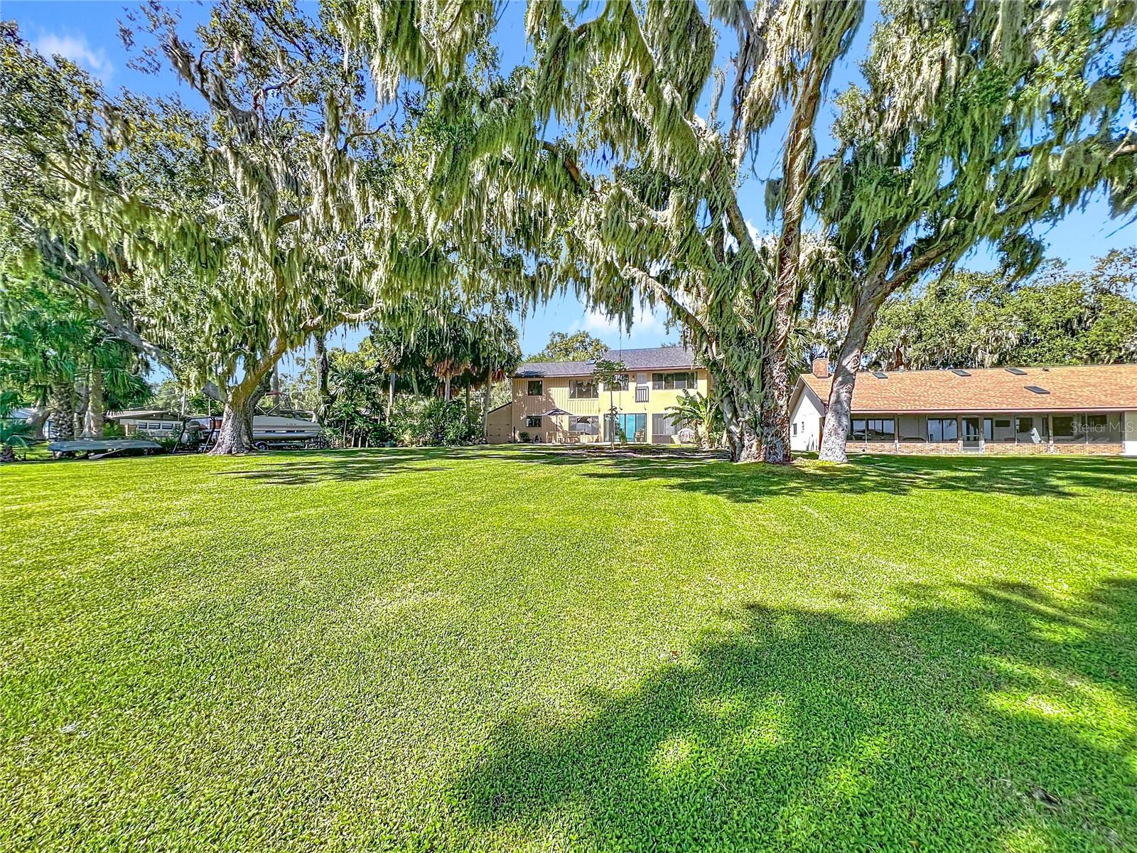 35312 W GRIFFIN DR, FRUITLAND PARK, FL, 34731