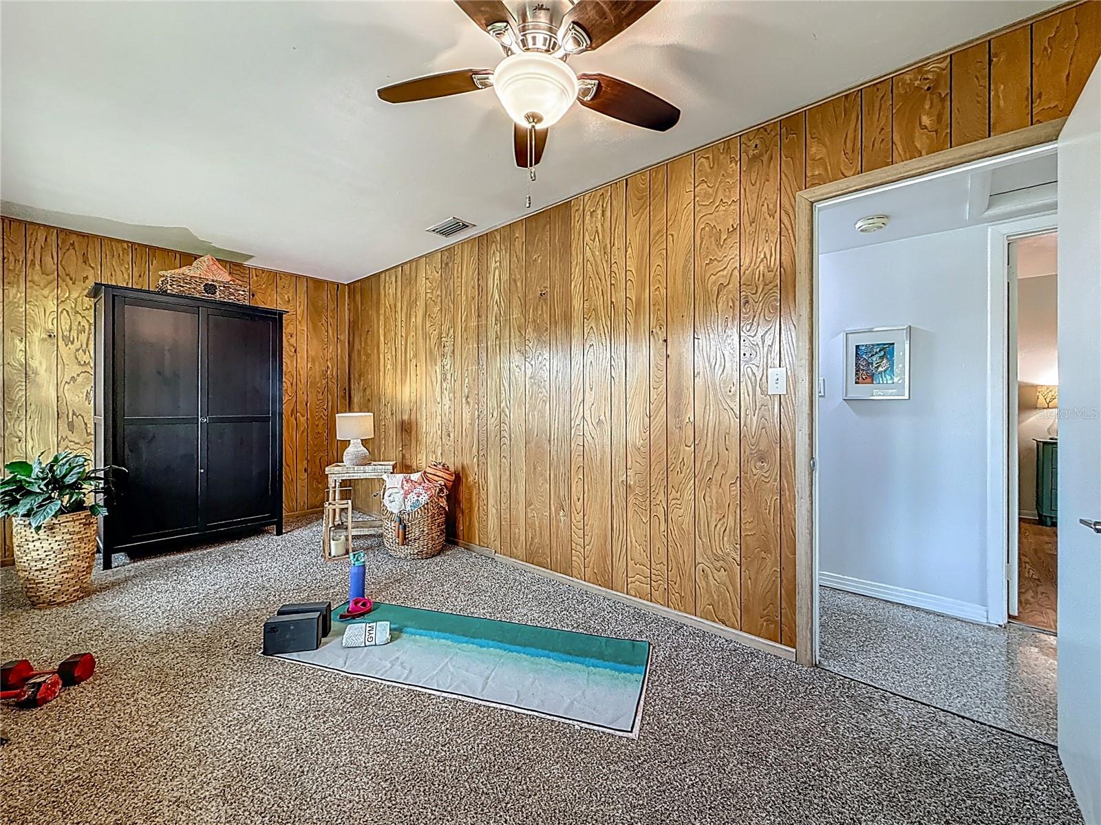 3702 W WALLACE AVE, TAMPA, FL, 33611