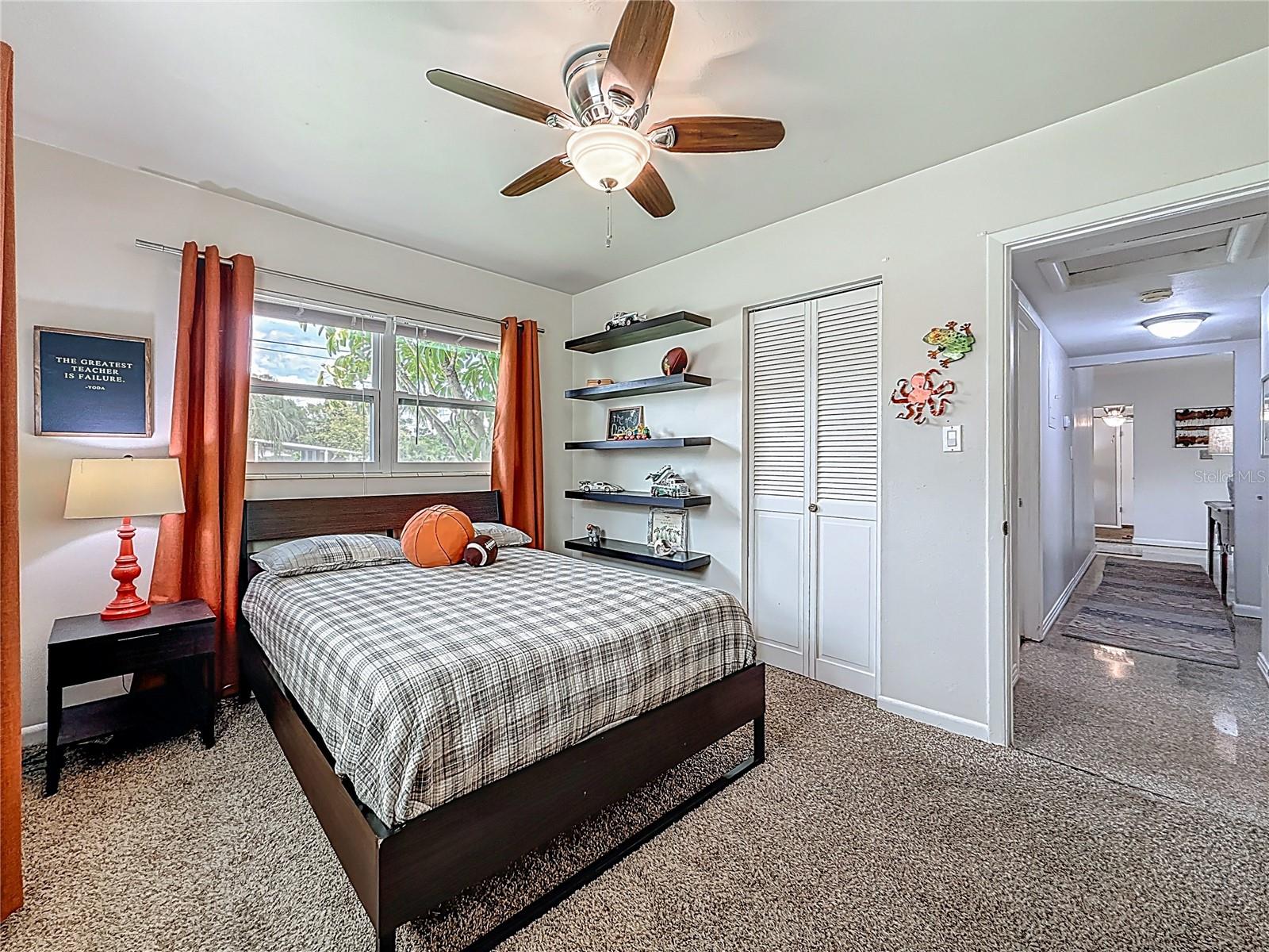 3702 W WALLACE AVE, TAMPA, FL, 33611