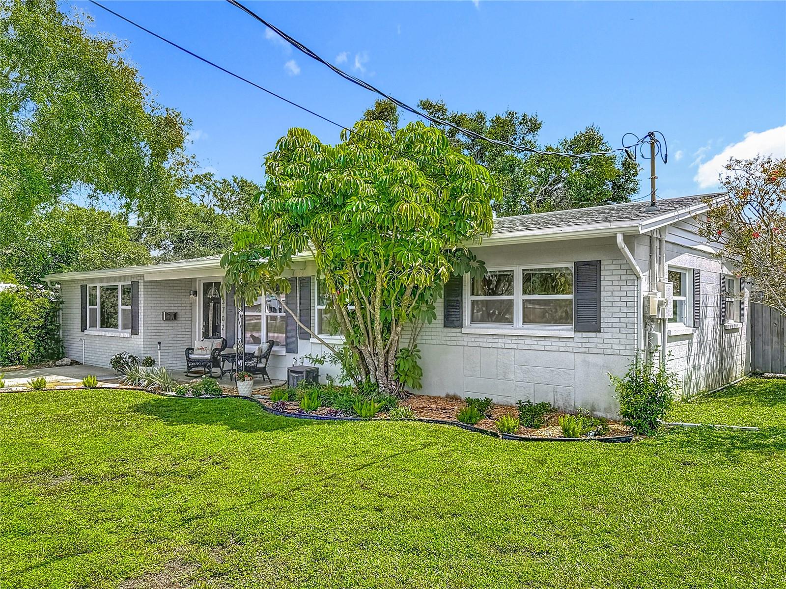 3702 W WALLACE AVE, TAMPA, FL, 33611