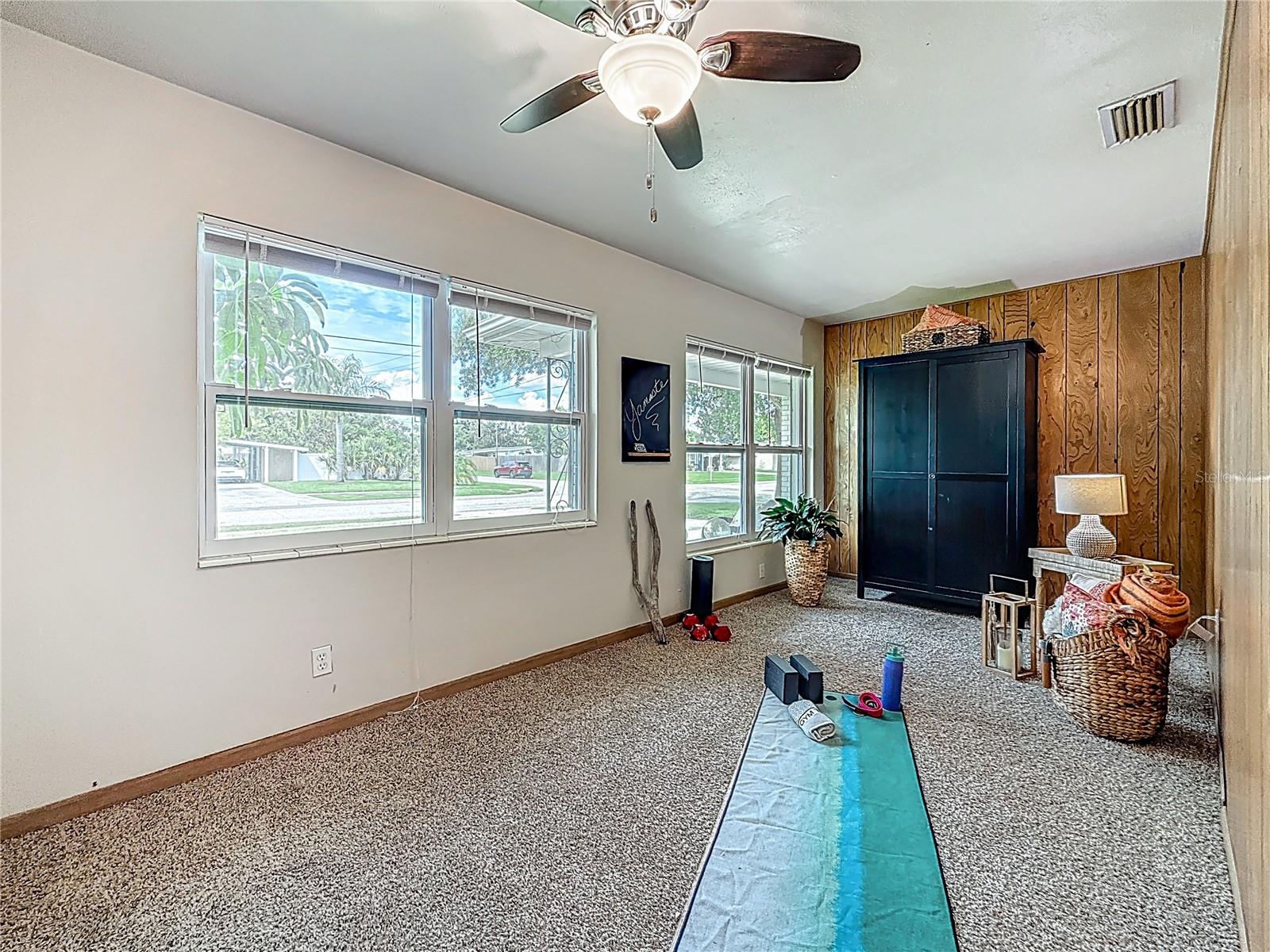 3702 W WALLACE AVE, TAMPA, FL, 33611