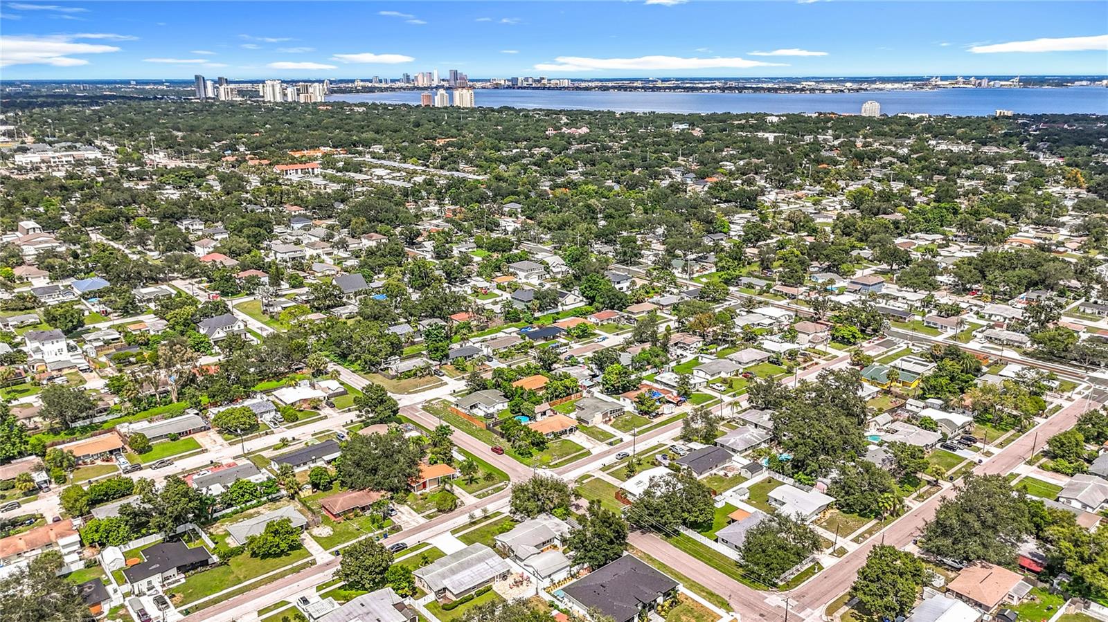 3702 W WALLACE AVE, TAMPA, FL, 33611