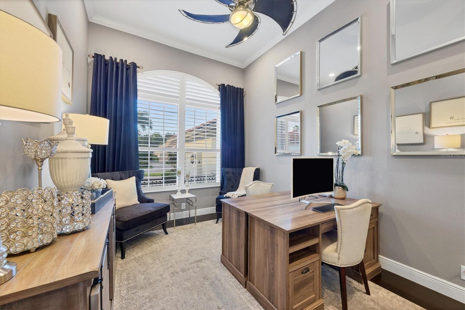 A4663948 Property Photo