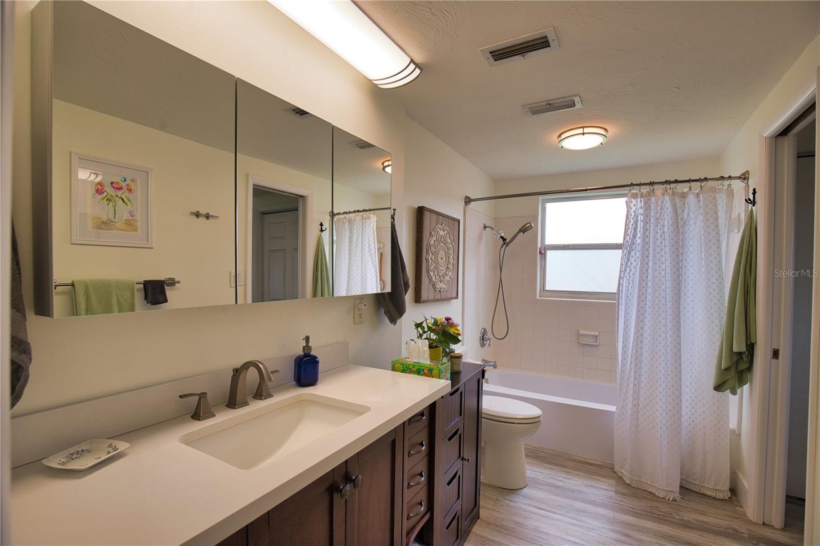 459 E BAFFIN DR, VENICE, FL, 34293