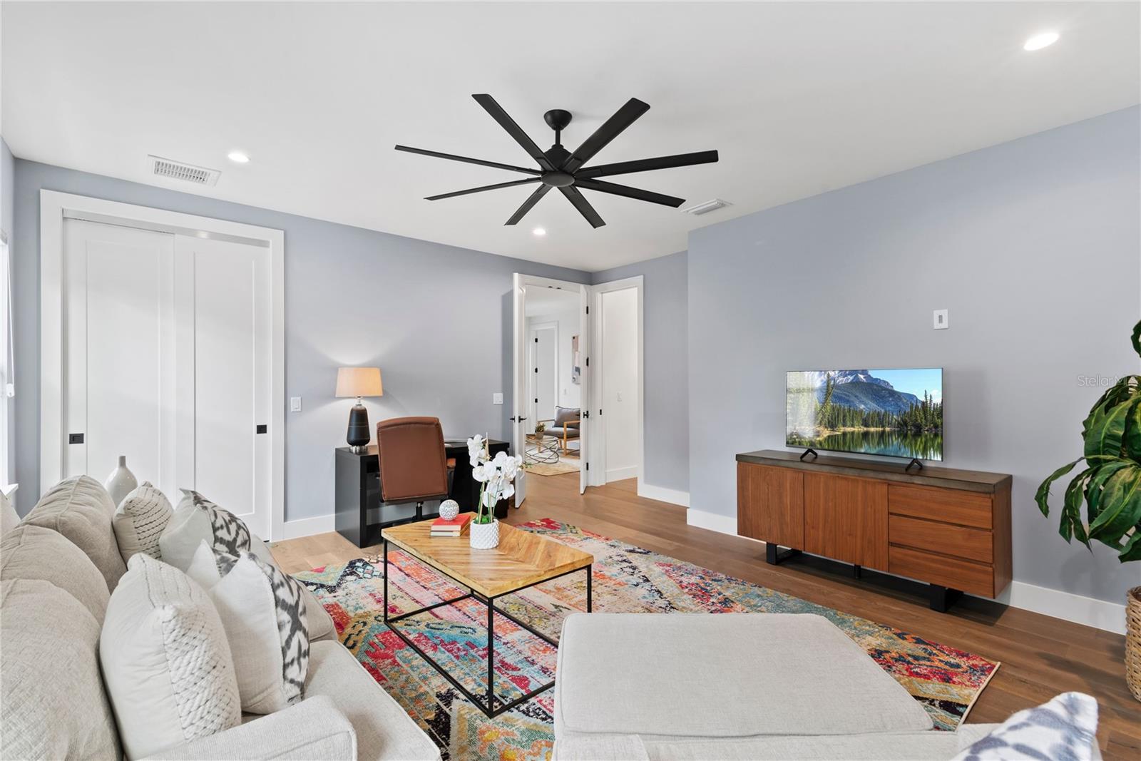 2219 MUSSELWHITE AVE, ORLANDO, FL, 32804