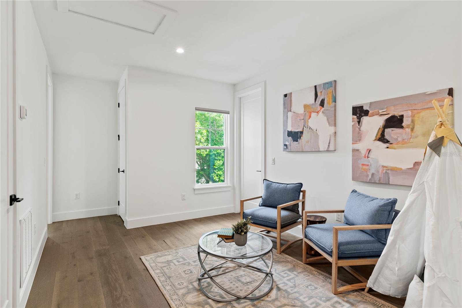 2219 MUSSELWHITE AVE, ORLANDO, FL, 32804