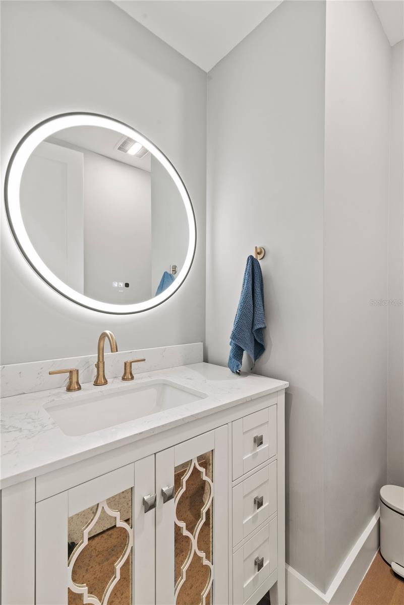 2219 MUSSELWHITE AVE, ORLANDO, FL, 32804