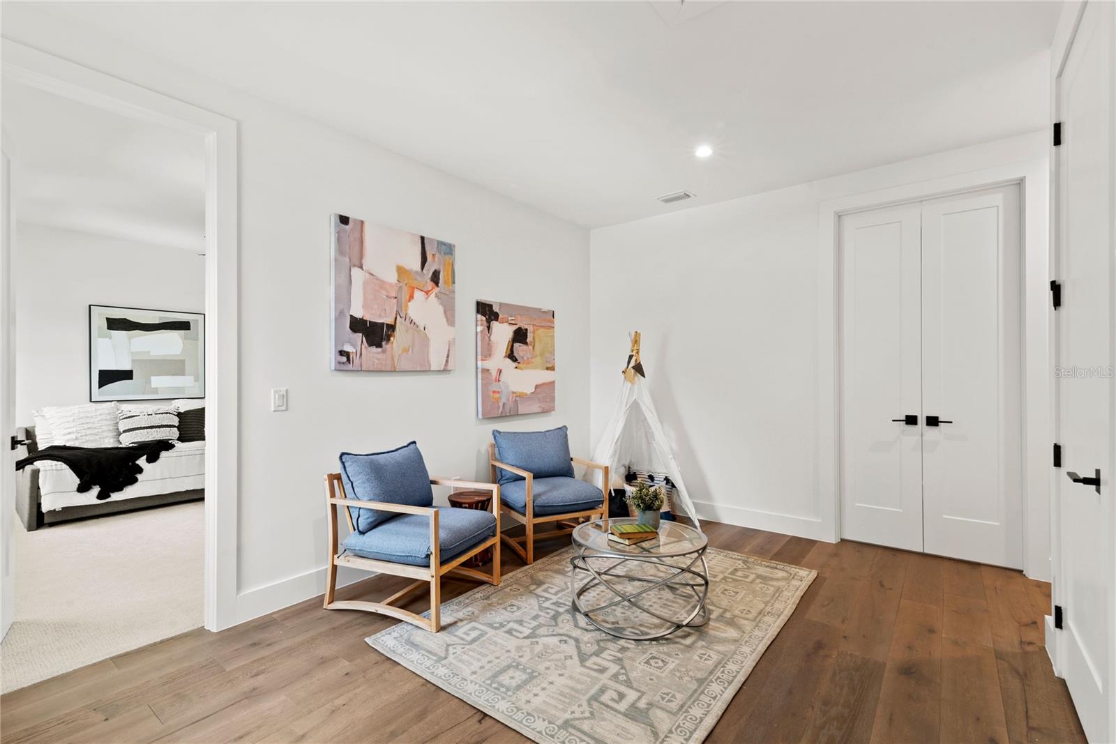 2219 MUSSELWHITE AVE, ORLANDO, FL, 32804