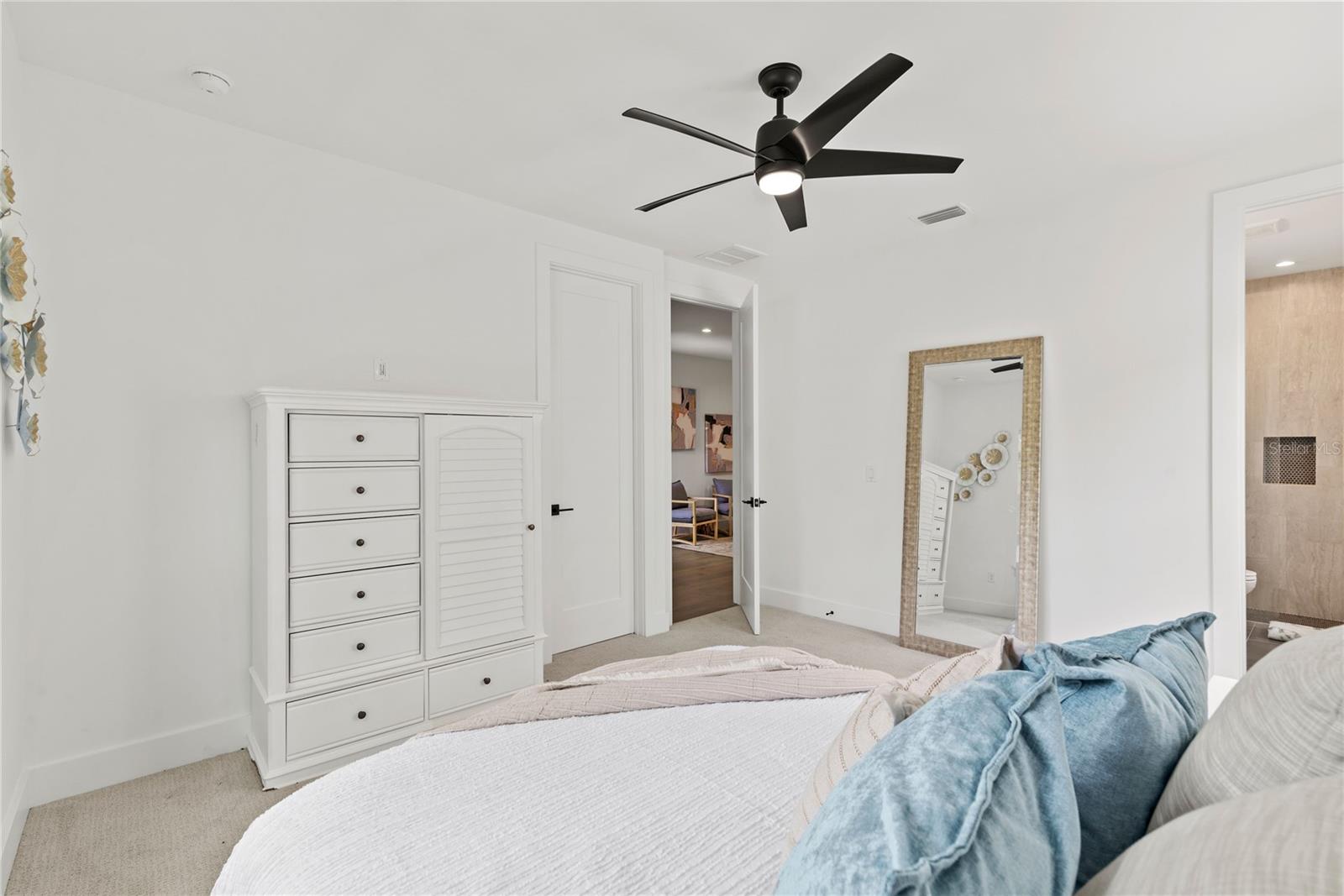 2219 MUSSELWHITE AVE, ORLANDO, FL, 32804