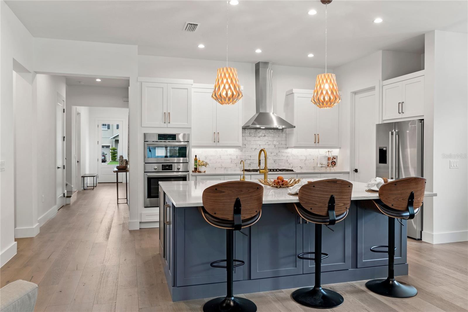 2219 MUSSELWHITE AVE, ORLANDO, FL, 32804