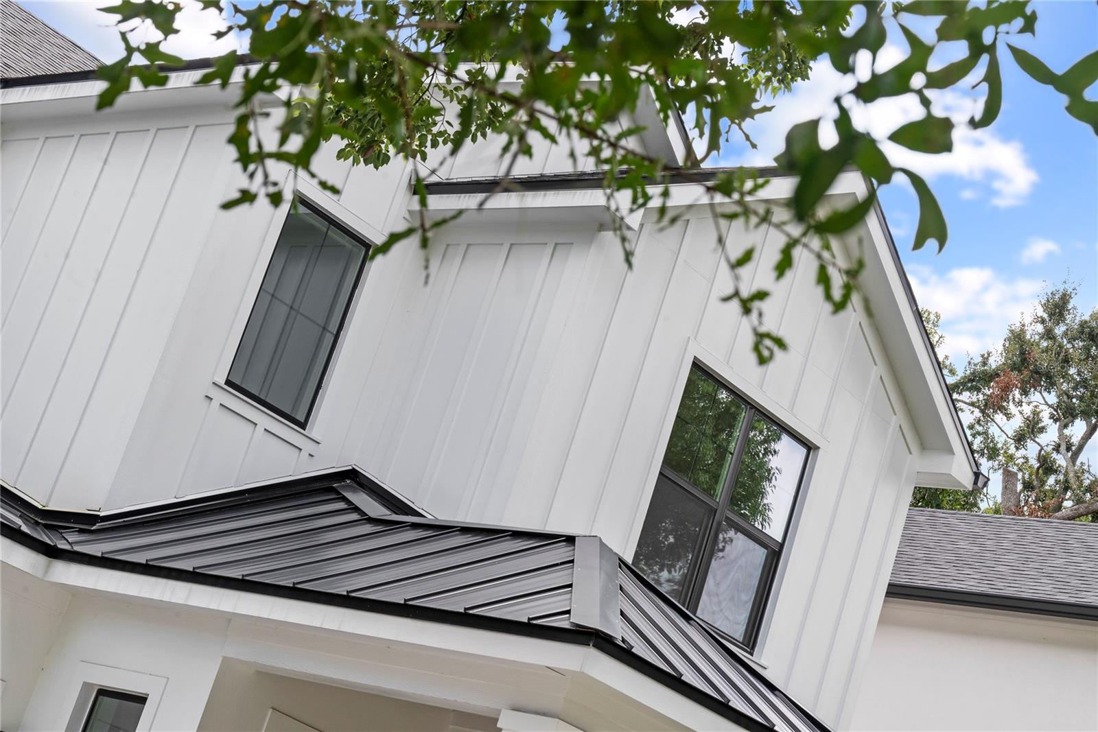 2219 MUSSELWHITE AVE, ORLANDO, FL, 32804