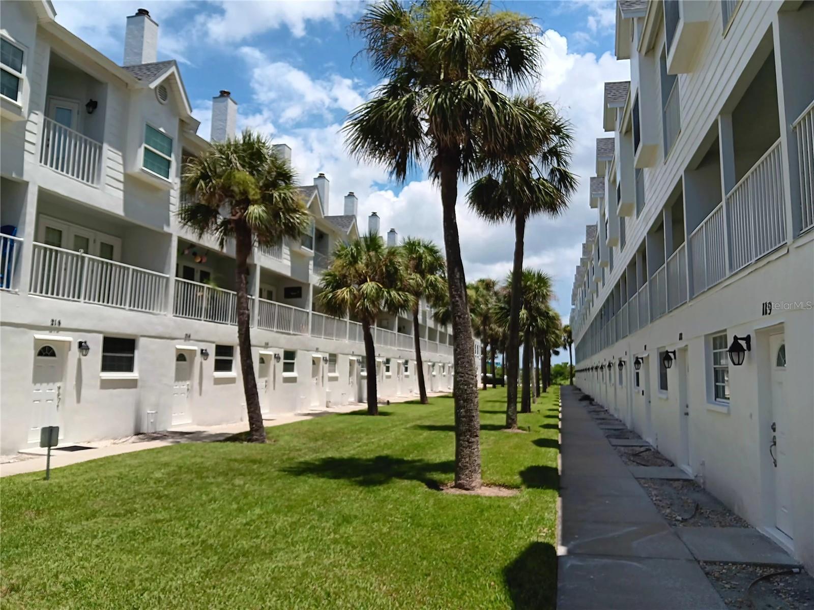 17960 GULF BLVD #118, REDINGTON SHORES, FL, 33708